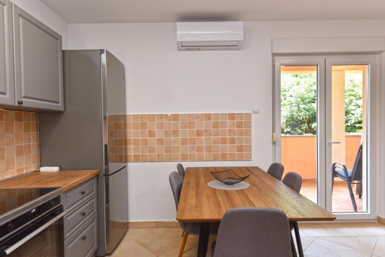 Apartmensts Arsen 928 Apartment Pula Ngoại thất bức ảnh